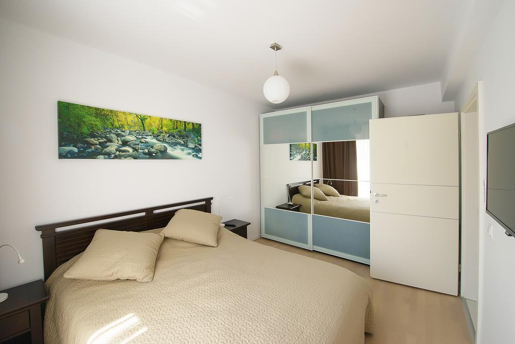 Apartamente Olivero Брашов Екстер'єр фото