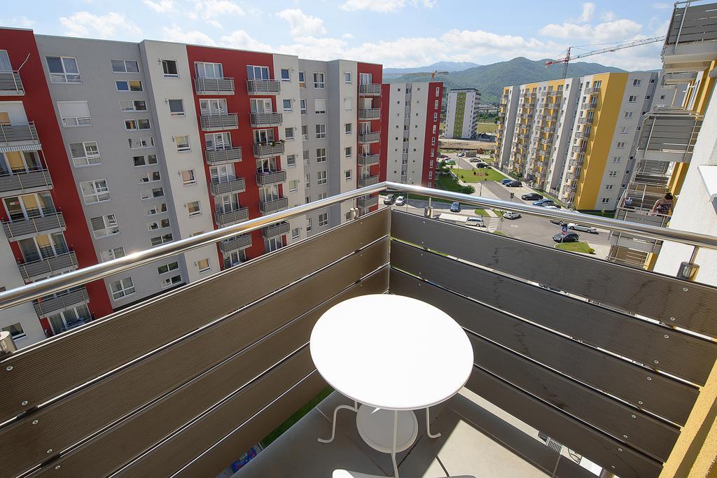 Apartamente Olivero Брашов Екстер'єр фото