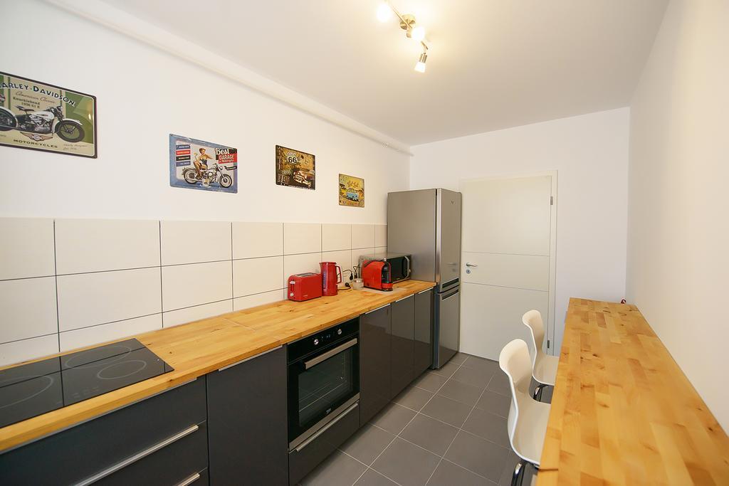 Apartamente Olivero Брашов Екстер'єр фото